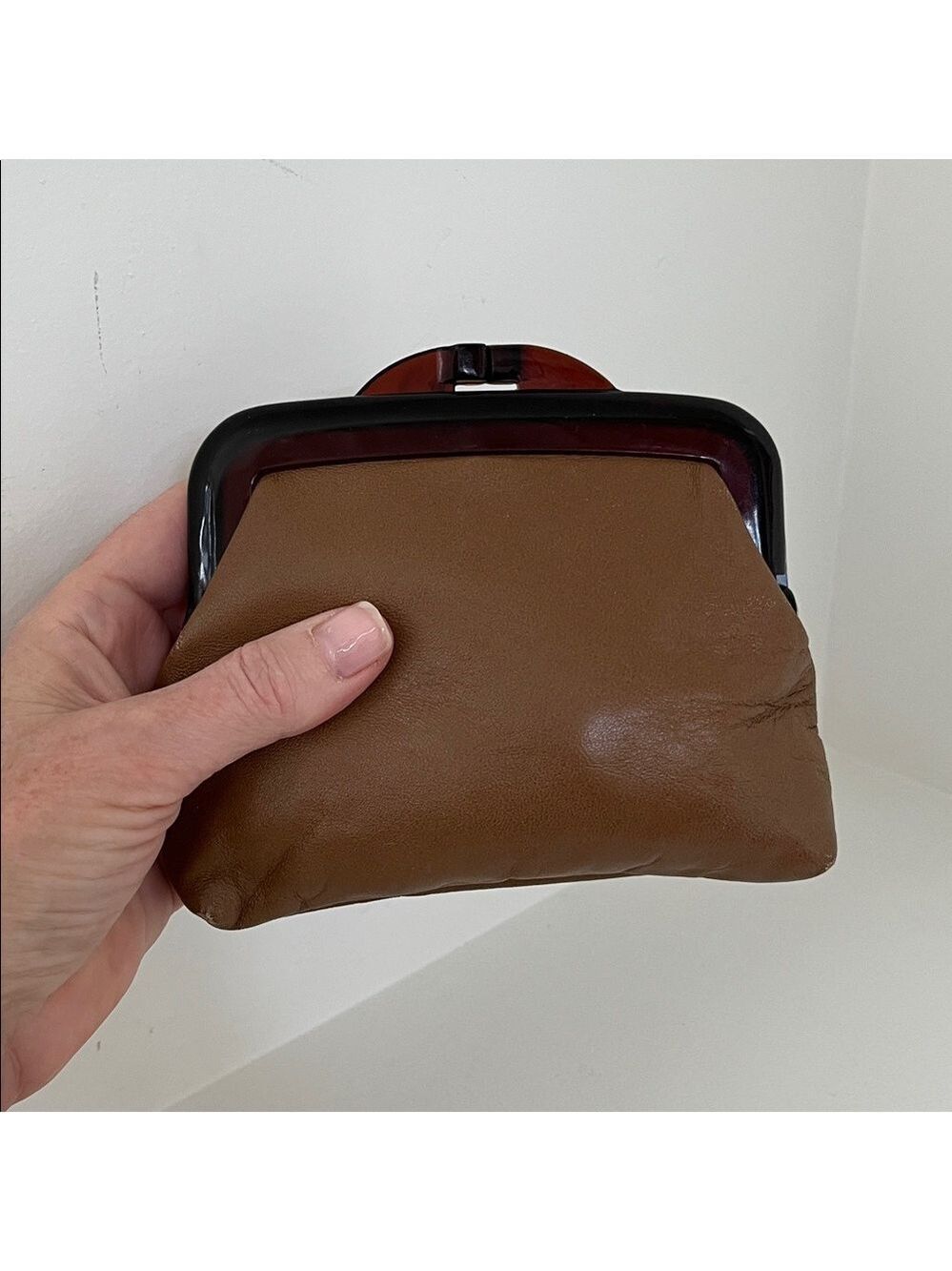 VINTAGE Small Mini Leather Clutch Wallet Plastic Frame Kiss Lock Closure